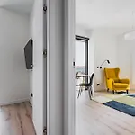 Apartment Towarowa Towers Warschau