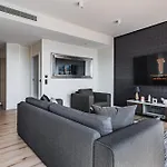 Towarowa Towers Apartment Warschau