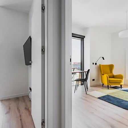 Apartment Towarowa Towers Warschau