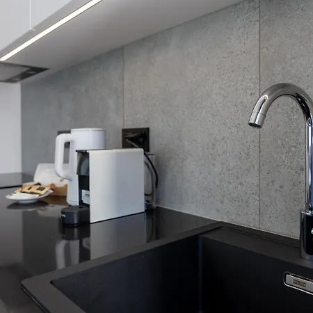 Apartamento Towarowa Towers Varsovia