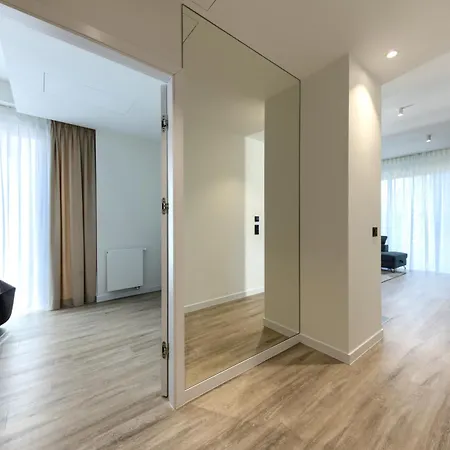 Towarowa Towers * Varsovia