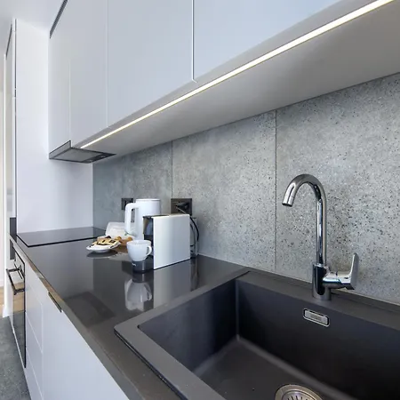 Towarowa Towers * Varsovia