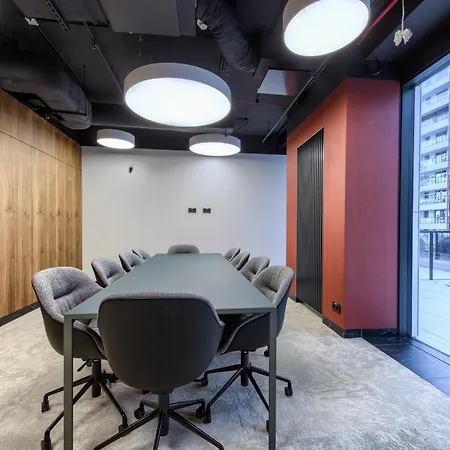 Towarowa Towers Apartamento