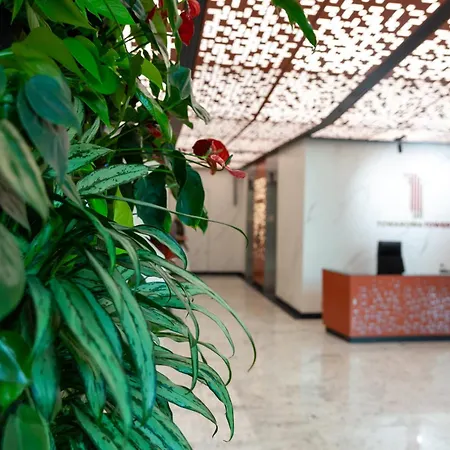 公寓 Towarowa Towers 华沙