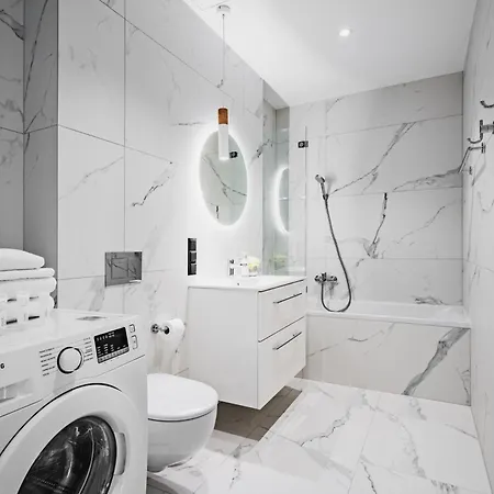 Towarowa Towers 华沙